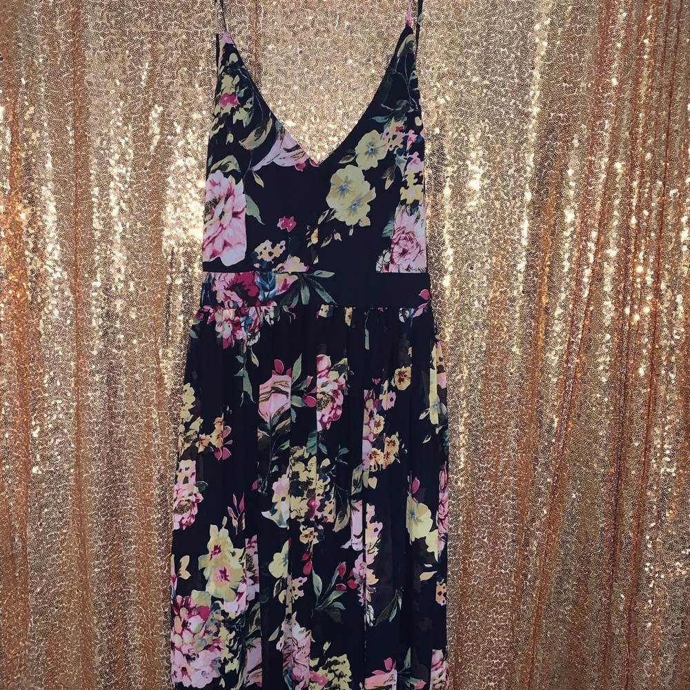 Sultry sundress!